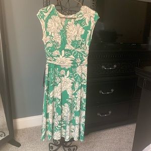 Bass & Co. Dress in size 6